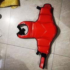 散打護具套裝 拳擊護具 搏擊護胸 拳擊護腿 空手道護胸, 升級加厚款紅色,m130-150, 1個