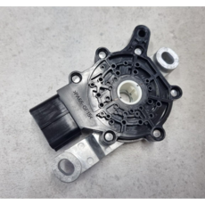 인히비터 스위치 427003B700 K3 K5 K7 스포티지14SL UM쏘렌토 YP카니발 올뉴카렌스12 4270026700 변경