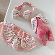 Lianne baby 夢幻果園派對豪華女嬰禮盒，荷葉圍兜安撫兔髮帶，嬰兒滿月/收涎/周歲禮