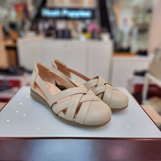 허시파피 여성 발 편한 4cm 경량 오픈형 컴포트 단화 스트랩 샌들 3f26454-8_CA