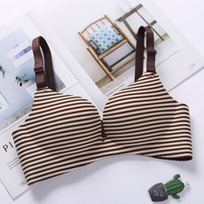 【i揪團】C12 BC罩杯內衣 薄杯 日系少女胸罩 小胸聚攏集中上托 無鋼圈內衣