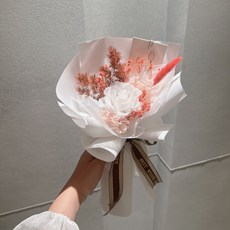 永生花束 永生玫瑰附提袋, 溫柔冬季