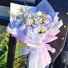 FLORA STUDIO 香皂花束 玫瑰花束 畢業花束 情人節花束, 丁香紫+禮物袋送燈