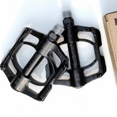 자전거 로드 라이딩 트리플 베어링 경량 알루미늄 평페달, 블랙(B041), 1개