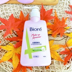 Biore蜜妮 抗菌卸妝乳 180ml 茶樹精油添加 溫和卸妝 清爽潔淨, 1個, 抗菌/卸妝乳180ml