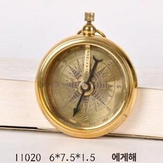 황동 나침반 엔틱 빈티지 오브제 클래식 캠핑 등산, 1개, 15 11020-6x7.5x1.5cm