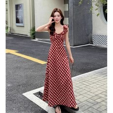 스러운 레드 체크무늬 여성 여름 원피스 우아하고 독특하며 아름다운 분위기의 프릴 장식 슬립 드레스