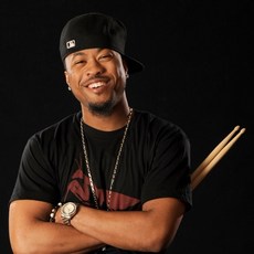 Vic Firth Tony Royster Jr 簽名款鼓棒 (STR), 1個