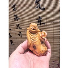 太行崖柏 彌勒佛擺件 手拿金元寶, 如圖所示, 1個