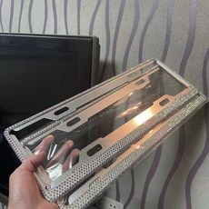 賓士寶馬BMW汽車車牌邊框鑲鑽牌照框，水鑽車牌架，適用多車型，保護車牌防刮, 16切面彩鑽（通用款）側邊有鑽, 1個