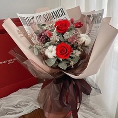 Floraflower 可站立式永生花束-玫瑰予你 TO YOU，精選玫瑰，獨特站立設計，永恆保存，浪漫氛圍，生日紀念日禮物, 花束