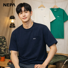 네파 (이월상품) 남성 심플한 포켓디자인으로 면과 폴리에스터 혼방 소재로 부드러운 터치감과 자외선차단기능의 레귤러핏 반팔 라운드 티셔츠_2535375_GS