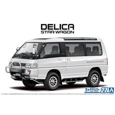 青島 1/24 三菱 MITSUBISHI P35W DELICA 得利卡 三代 '91 模型車, 1個, 總價