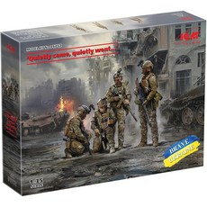 ICM 1/35 우크라이나 특수작전 부대 플라모델 35752