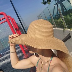 여행 여성 점퍼 야상 패딩 비치 와이드캡 밀집모자 모자
