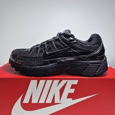 [백화점 정품] 나이키 P6000 여성 운동화 메탈릭 블랙 앤트러사이트 + 얀후스 파우치