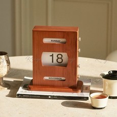 Ringo雜貨店 櫻桃木旋鈕萬年曆桌曆