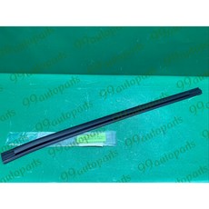 (汽車零件專家)FUSO 堅達 四期 2007- 年 裝在車門外 外水切 防水膠條 玻璃防水飾條 玻璃壓條 車窗外水切, 1個, 右前副駕駛座邊 MIFU3507-10