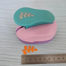 크리스마스 나무 오크 잎 공예 펀치 스크랩북 학교 DIY 선물 종이 커터 EVA 거품 구멍 1 개, 02 35mm