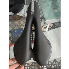 山地自行車座墊 超軟加厚矽膠減震通用單車配件, 如圖所示, 1個