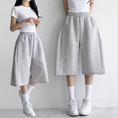 허블리 여성 핀턱 와이드 버뮤다 팬츠 트레이닝 밴딩 반바지