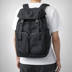 유니클로 멀티 포켓 백팩 남여 공용 대용량 가벼운 직장인 학생 가방