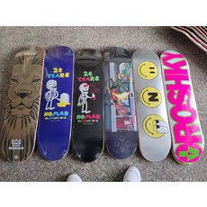 全新 NOMAD DROSHKY 板面 未拆封 西班牙進口品牌 8.0尺寸 8.5僅有一張 下單送純黑砂紙, 如圖所示, 1個