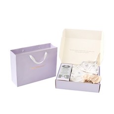 HugsieBABY 淘氣米奇系列彌月禮盒，靜音袋鼠包巾、嬰兒帽、優質棉小手套組