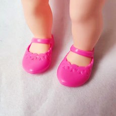 咪露娃娃奶瓶玩具組：娃娃周邊配件、仿真奶瓶、芭比娃娃、馬桶、搖床玩具, 1個, 粉色娃娃鞋