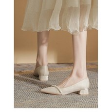 웨딩 슈즈 단화 여자 낮은굽 청키힐 뾰족 구두 셀프 스튜디오 만삭 촬영 신발