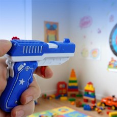 웅스토어 휴대용슈팅완구 장난감권총소품