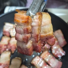 HACCP인증 황토가마 참나무 장작 6시간 훈연한 훈제 삼겹살 캠핑고기 캠핑요리, 1개, 300g