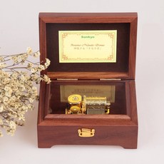 八音盒天空之城木質音樂盒千與千尋生日禮物七夕情人節聖誕節創意, 30音：生日快樂  9880元