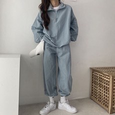 캐주얼 여성 우븐 반집업 디자인 셋업 세트