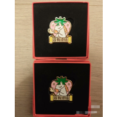 莓有煩惱 冰箱貼 金屬 磁吸, 如圖所示