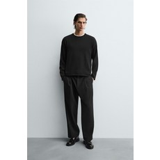 ZARA 스트럭처 턴업 마감 스웨터 - 블랙