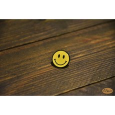 P&J 捷寶 復古金屬珐瑯徽章 胸針 別針 6款, 1個, 笑臉