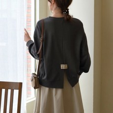 데일리앤 슈피 여성 레터링 프린팅 트임 라벨 맨투맨 봄 가을 쭈리 면 티셔츠 루즈핏 스웻셔츠