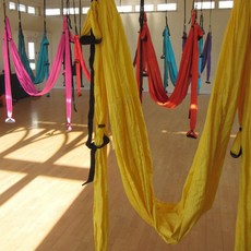 GOODLUCKY 反重力家用瑜伽吊帶伸展帶 懸掛式吊繩, 1個, 隨機一款【無配件】