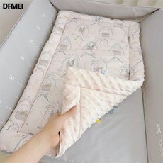 DFMEI 尿布臺墊子新生兒純棉棉墊護脊椎四季通用嬰兒牀小褥子護理臺睡墊, 1個, 56*100cm盛放的寓言[輕氧紗＋豆豆絨]