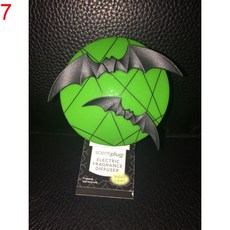 Bath & Body Works ScentPlug 電子香氛擴香器 萬聖節蝙蝠造型, 編號7