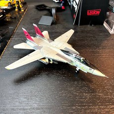 전투기 모형 F14 완제품 키덜트 A 합금 프라모델 탑건 비행기, 100 폭탄 고양이 VF-31 중대