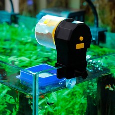 물고기 자동 먹이주기 어항 타이머 급여기 사료 배식 급식기