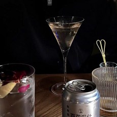 日式三角雞尾酒杯馬天尼杯酒吧氛圍感無鉛水晶玻璃馬提尼高腳杯熱賣中, 日式雞尾酒杯140ml1支裝,純手工吹制水晶玻璃, 1支裝, 140ml