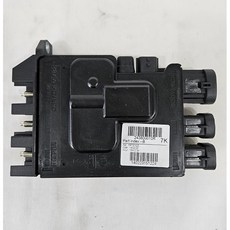 뉴SM3 L38 배터리퓨즈박스 BDU 유니트 순정부품 243800010R