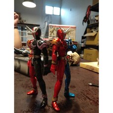 SHF-假面騎士W 熾熱王牌 雙人 S.H.Figuarts, 1個