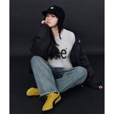 리 LEE 부클 빅 트위치 로고 니트 베이지