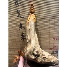 太行崖柏 觀音擺件 帶底座, 如圖所示, 1個