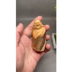 天然太行崖柏 彌勒佛桌擺, 如圖所示, 1個