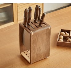 mooin Woody 刀架 餐廚收納 收納架 刀具收納 廚房用具 廚房收納 木睦刀具收納架, 1個, 新舊款隨機出貨(三排洞和四排洞的差別)